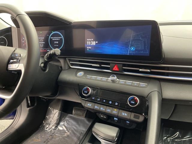 2025 Hyundai Elantra Hybrid Limited FWD