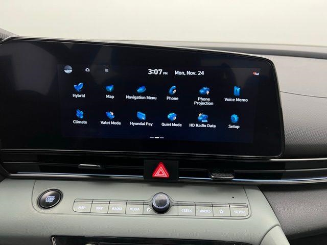 2025 Hyundai Elantra Hybrid Limited FWD