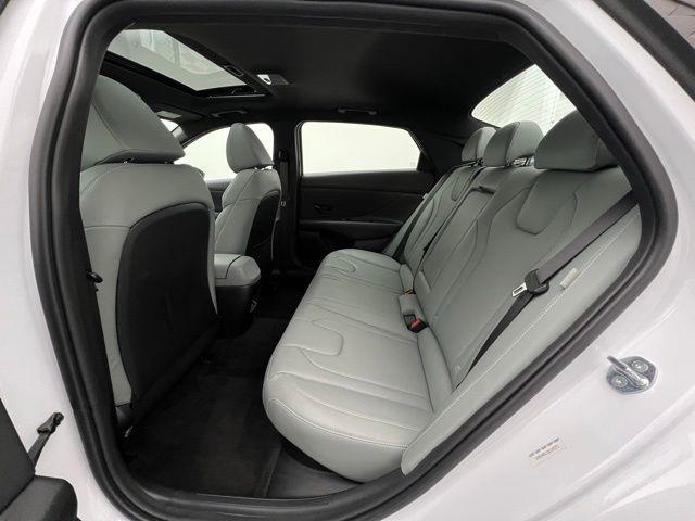 2025 Hyundai Elantra Hybrid Limited FWD