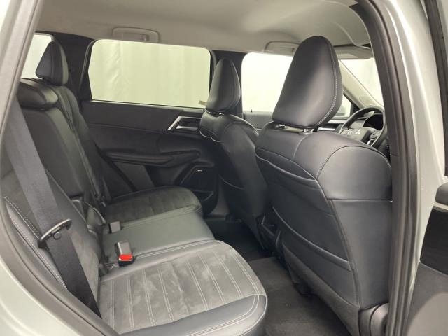 2025 Mitsubishi Outlander SE AWD