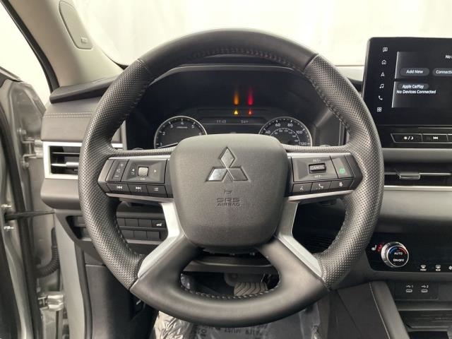 2025 Mitsubishi Outlander SE AWD