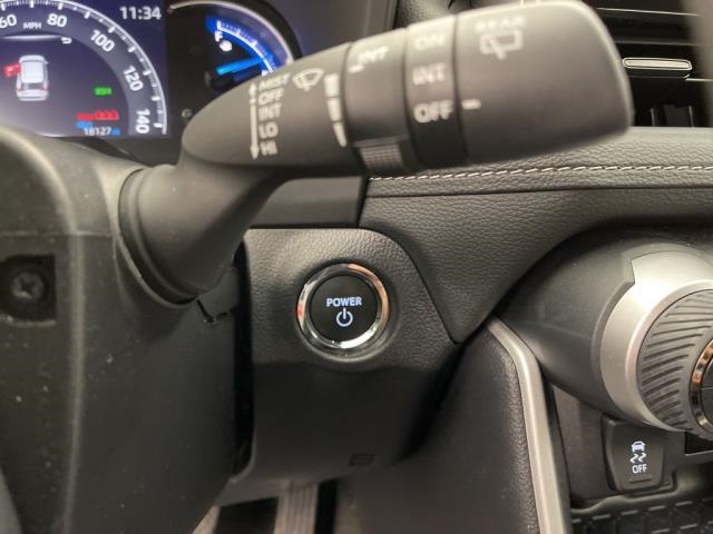 2025 Toyota RAV4 Hybrid XLE AWD