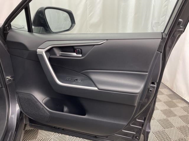 2025 Toyota RAV4 Hybrid XLE AWD