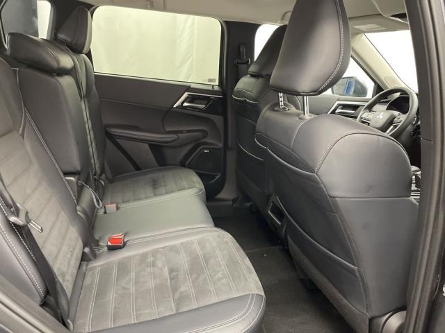 2025 Mitsubishi Outlander SE AWD