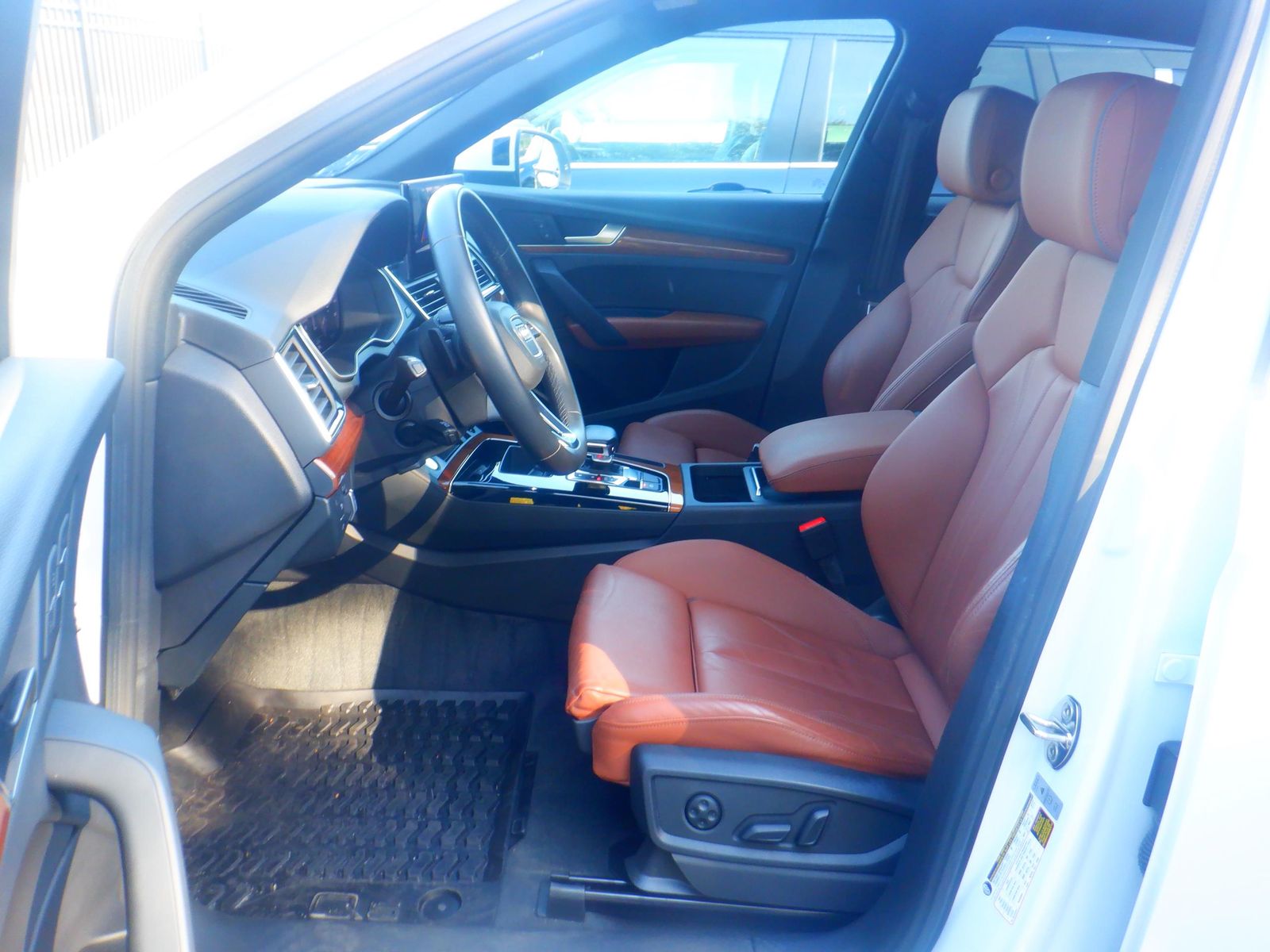 2022 Audi Q5 e Plug-In Hybrid S line Premium AWD