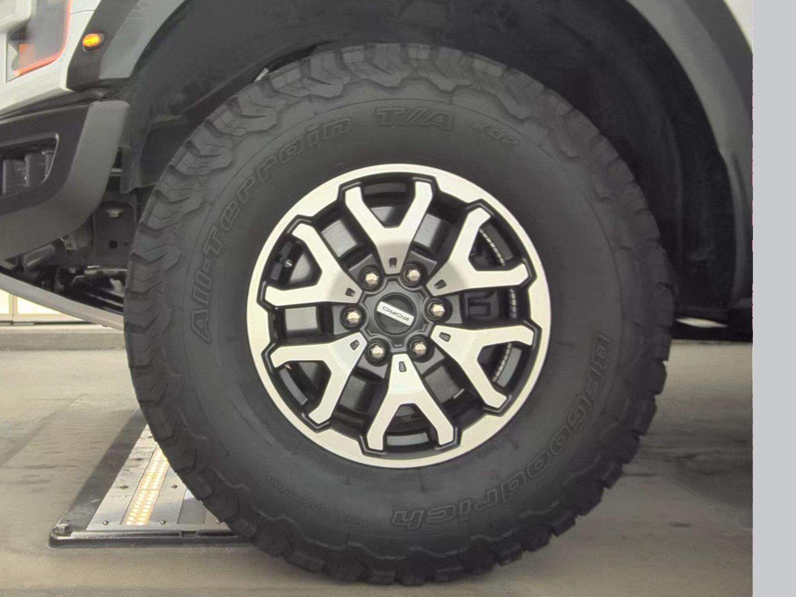 2020 Ford F-150 Raptor AWD