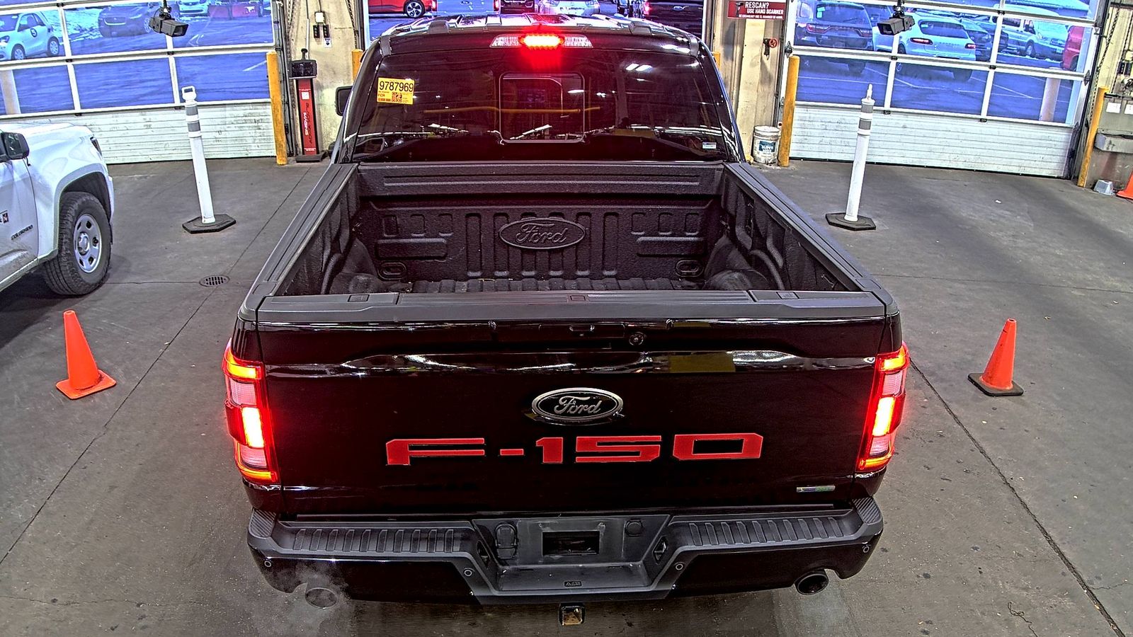 2023 Ford F-150 Lariat AWD