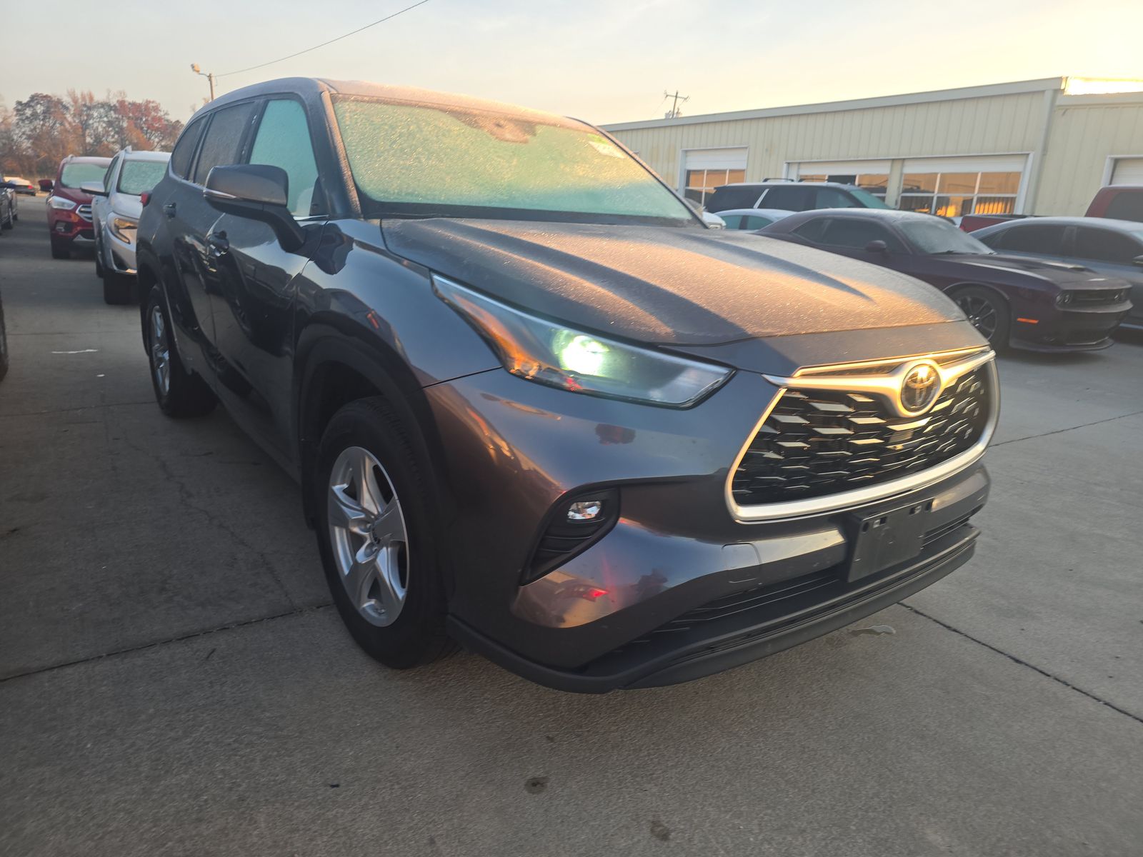 2024 Toyota Highlander LE AWD