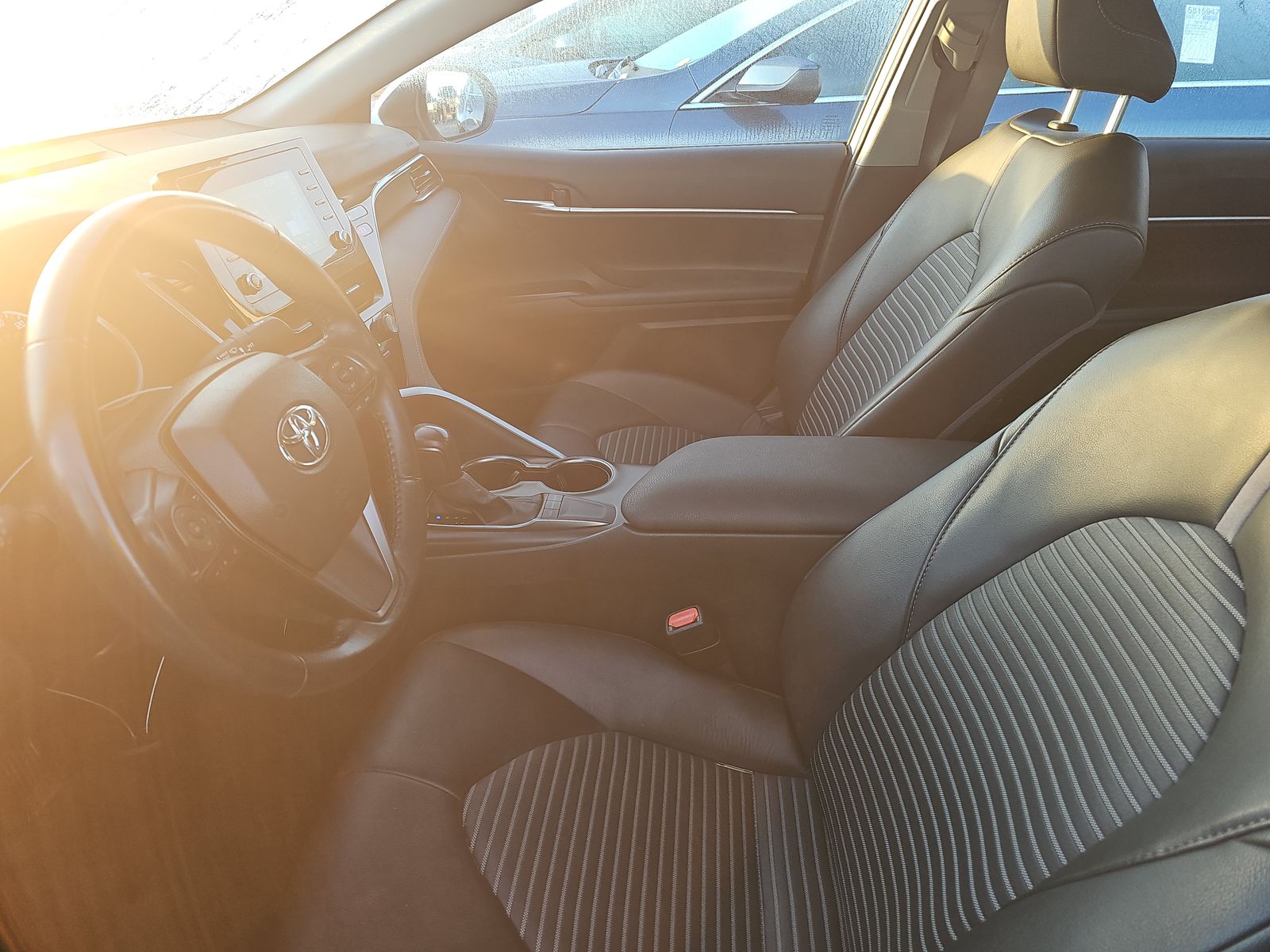 2024 Toyota Camry SE FWD