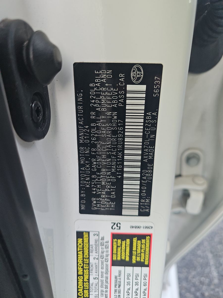 2024 Toyota Camry SE FWD