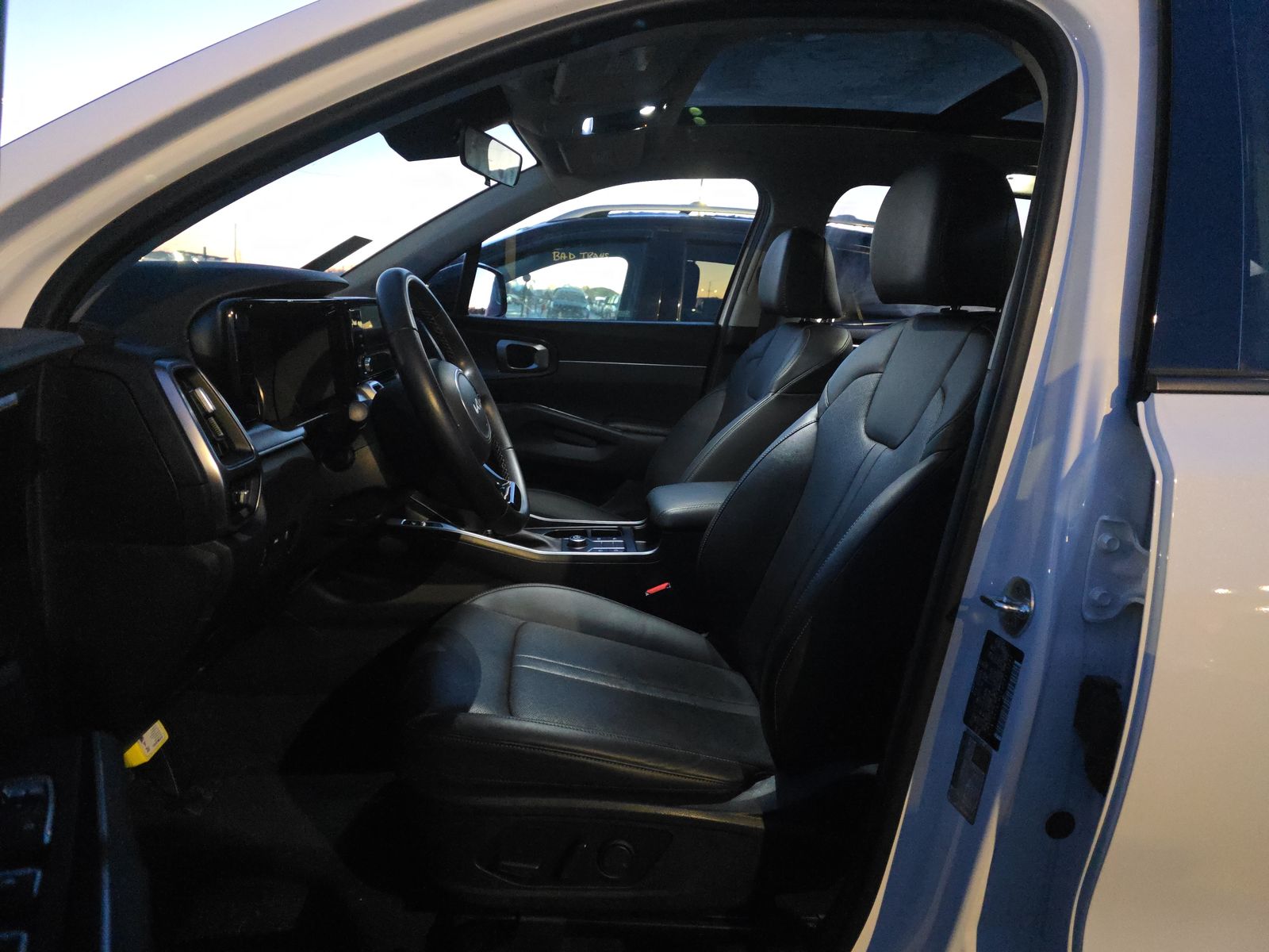 2023 Kia Sorento S FWD