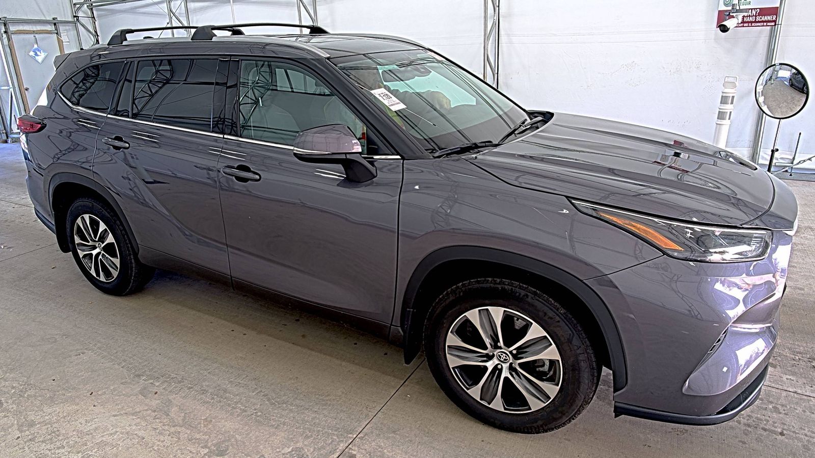 2022 Toyota Highlander XLE AWD