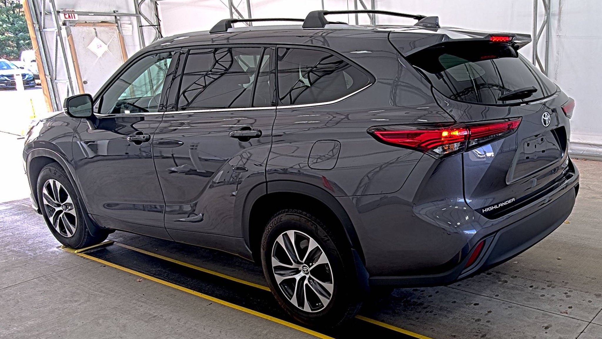 2022 Toyota Highlander XLE AWD