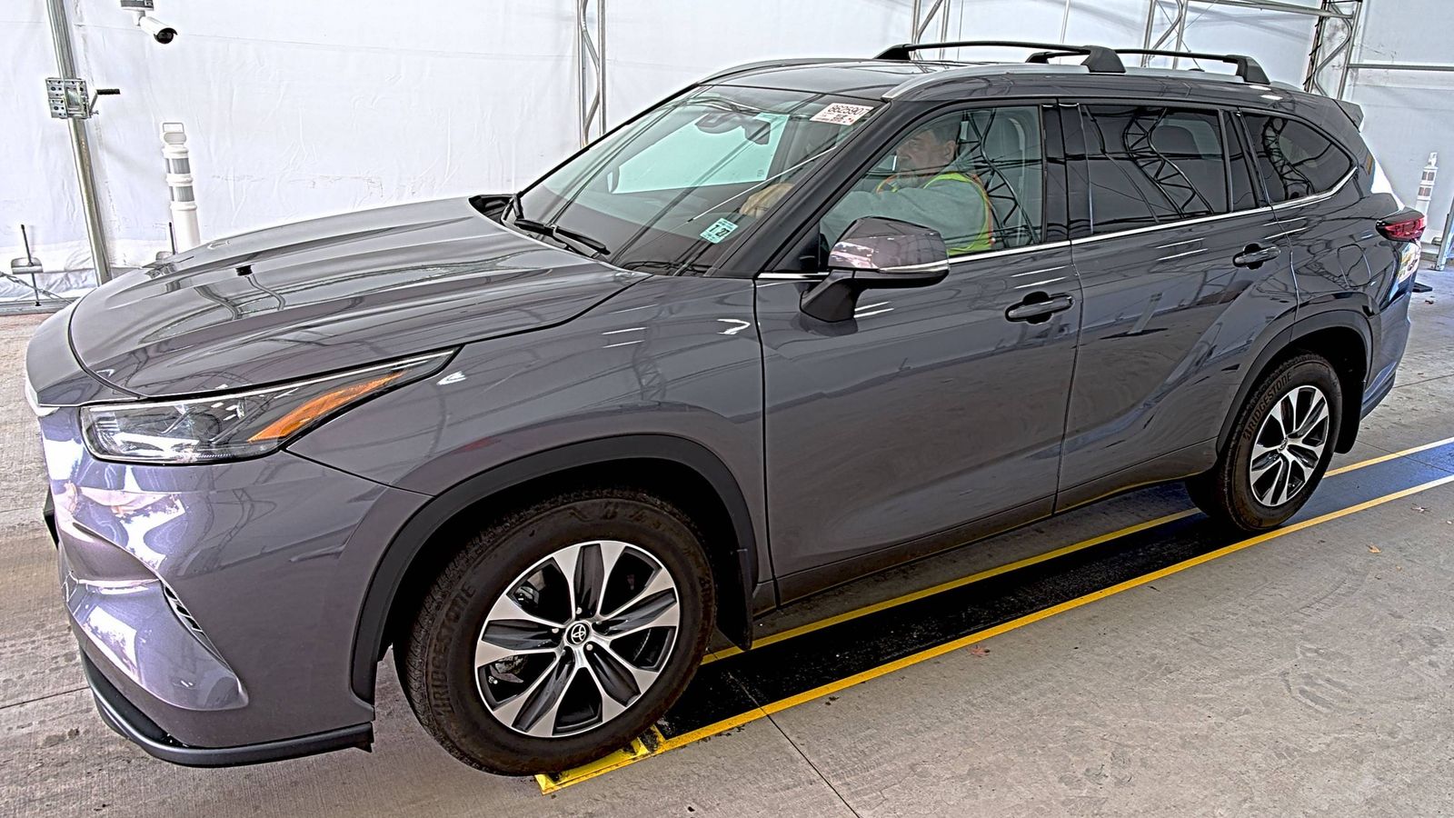 2022 Toyota Highlander XLE AWD
