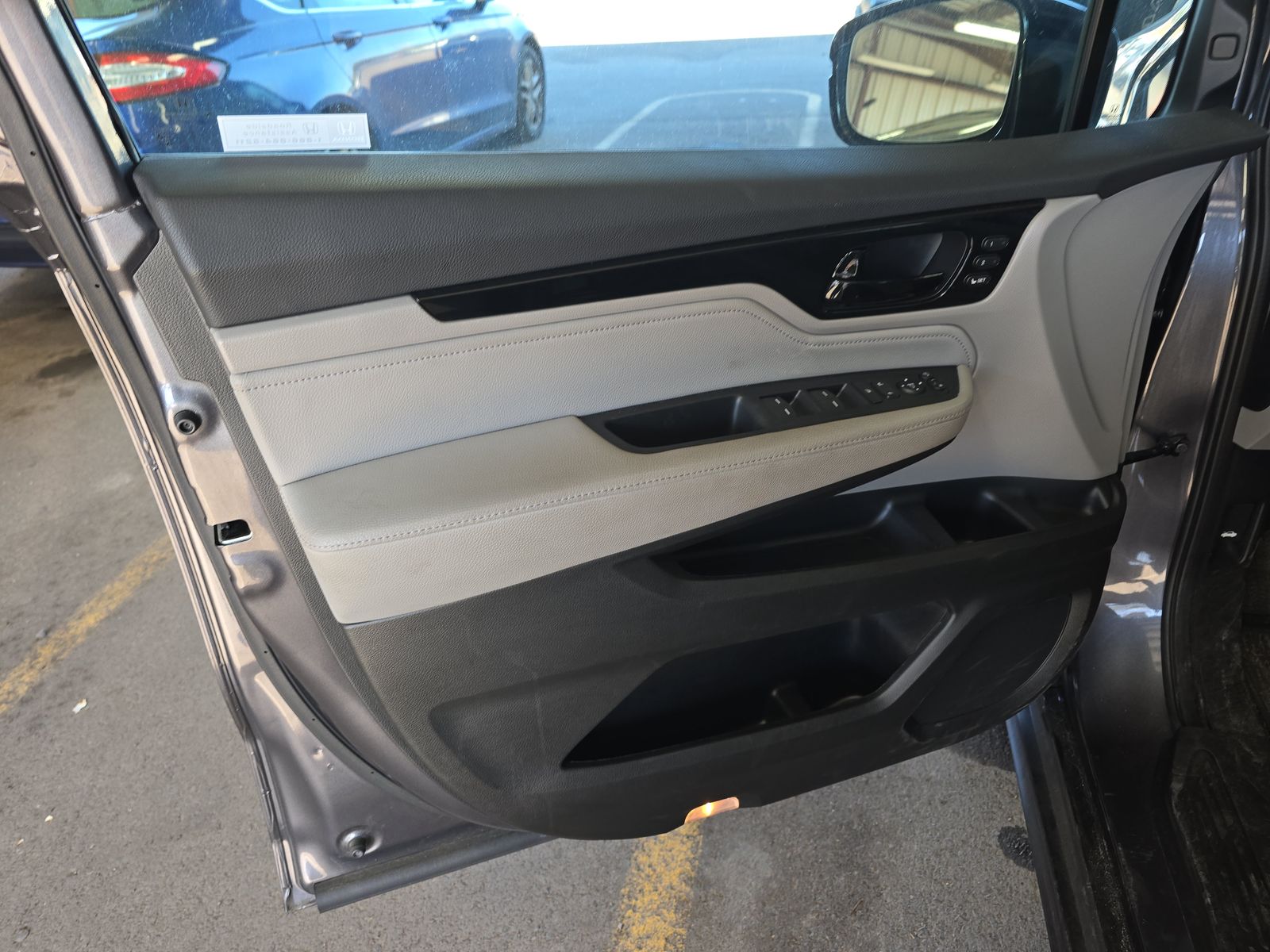 2023 Honda Odyssey Elite FWD