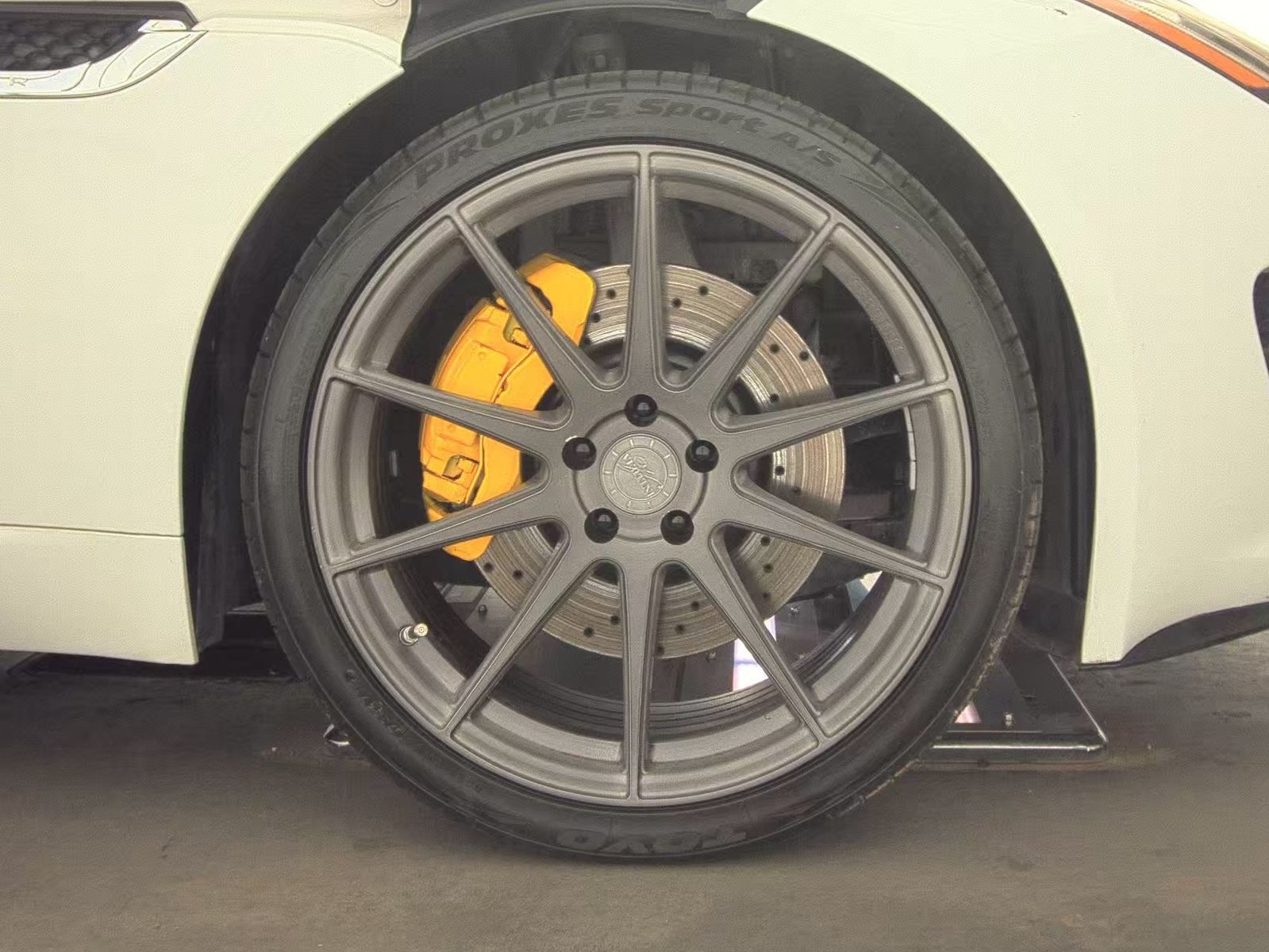 2017 Jaguar F-TYPE Premium RWD