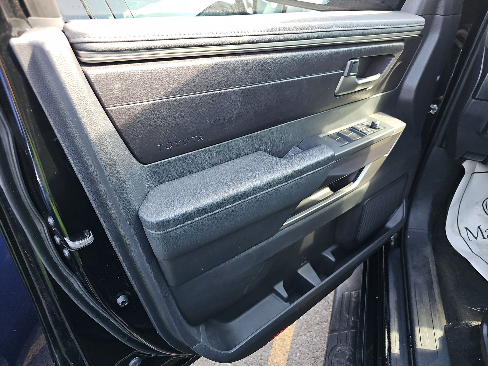 2023 Toyota Tundra SR5 AWD