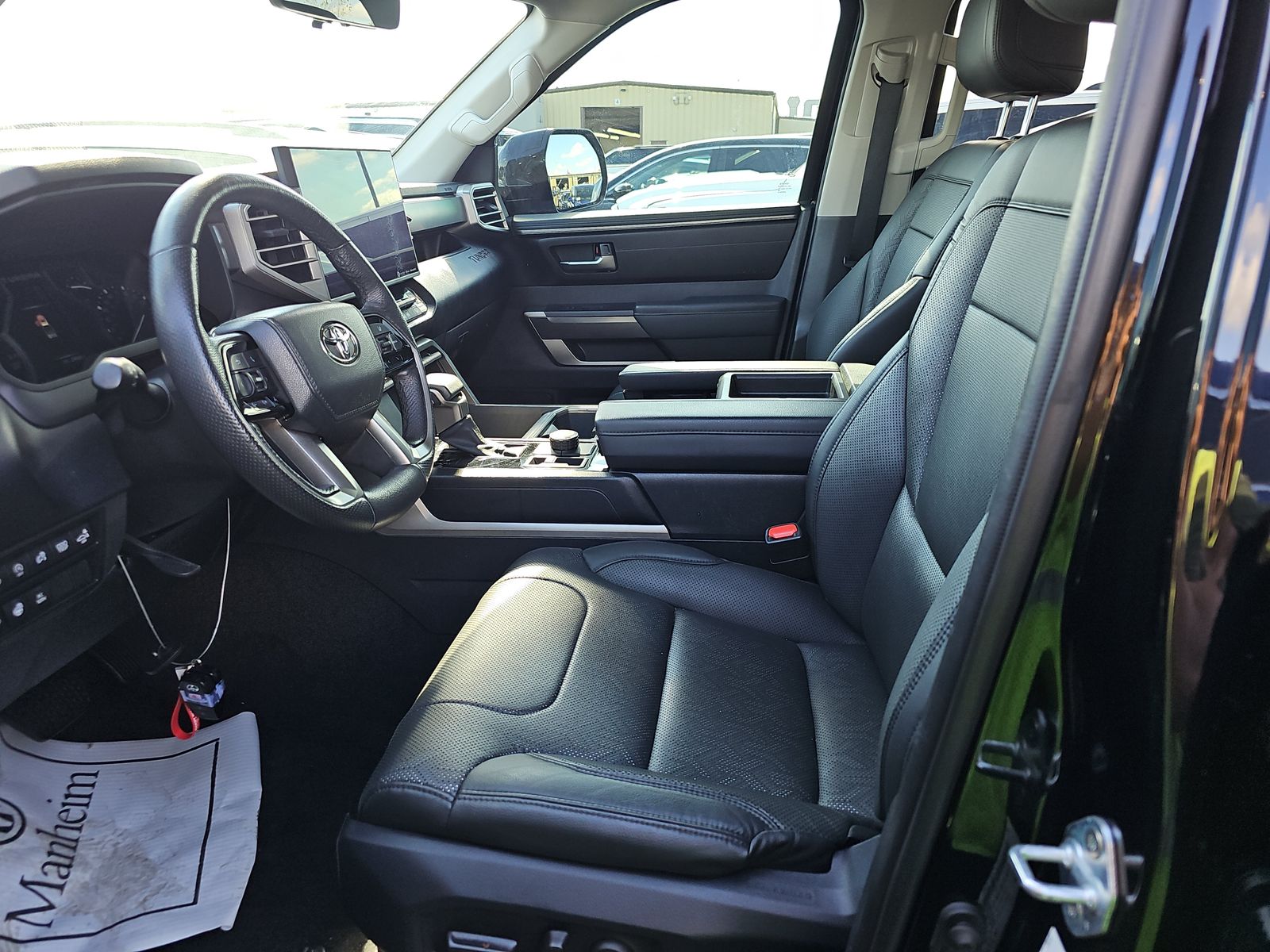 2023 Toyota Tundra SR5 AWD