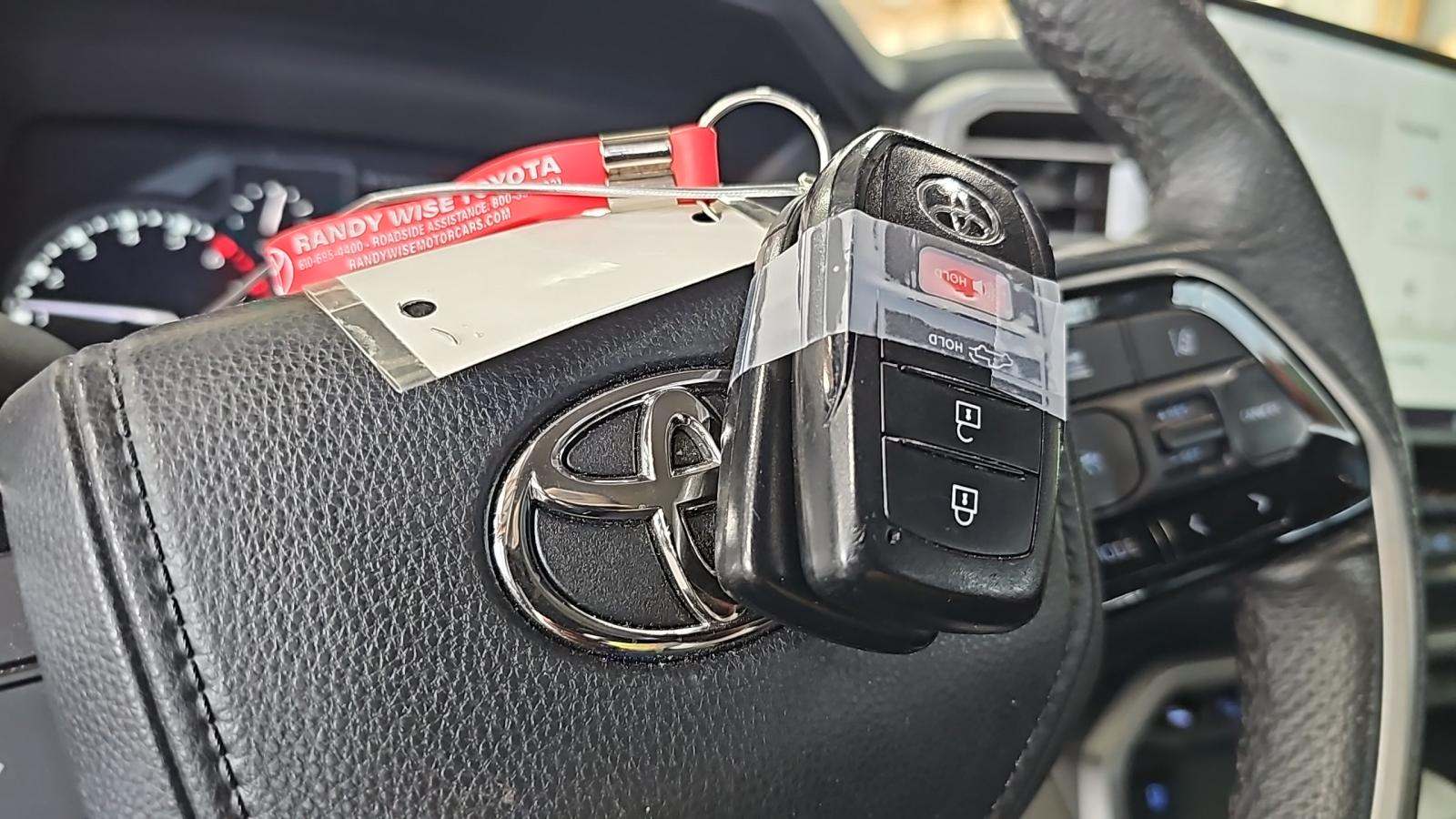 2023 Toyota Tundra SR5 AWD