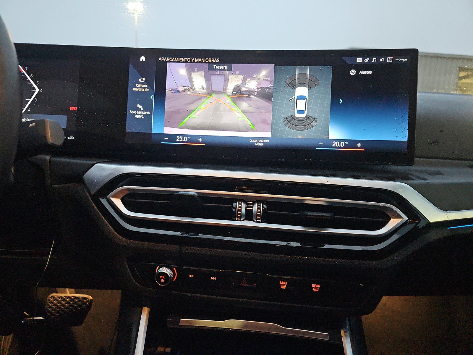 2023 BMW 3 Series 330i xDrive AWD