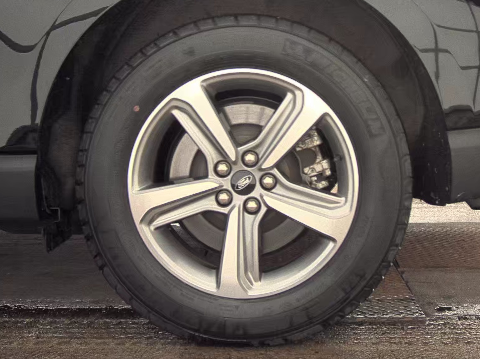 2024 Ford Edge SEL AWD