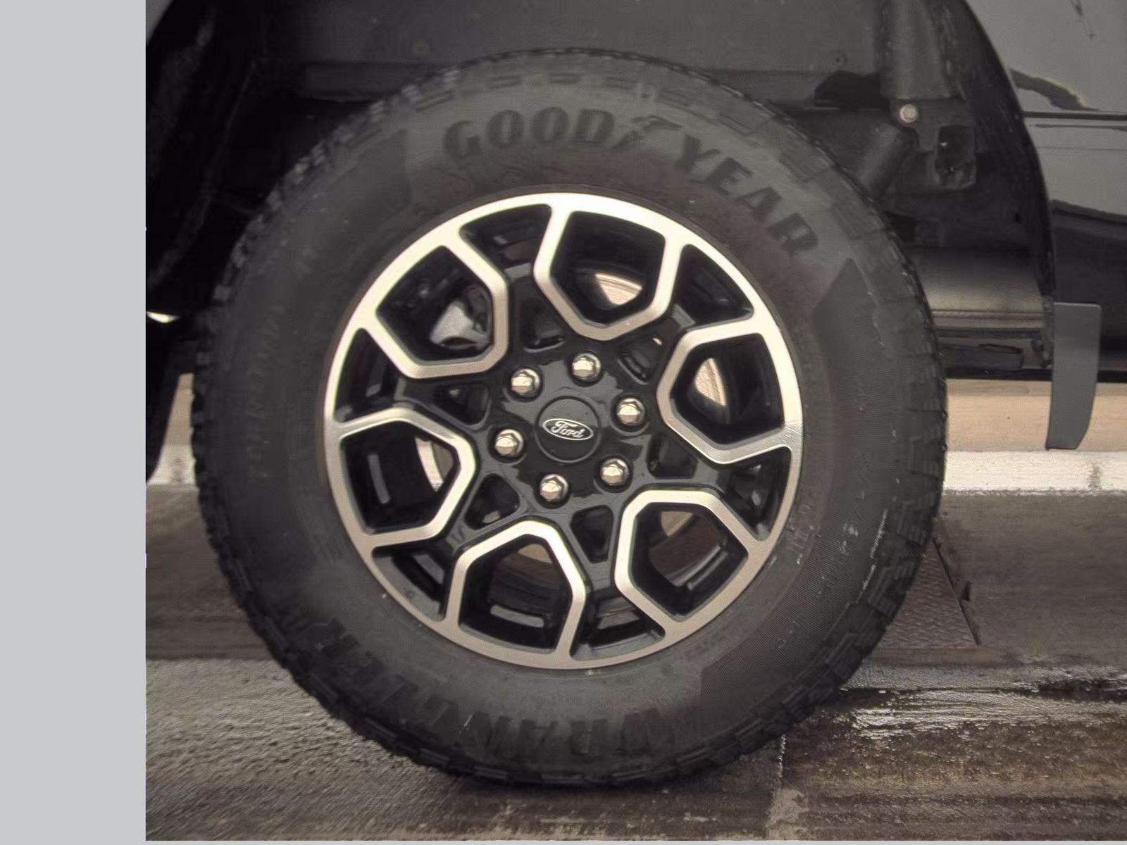 2023 Ford F-150 XLT AWD