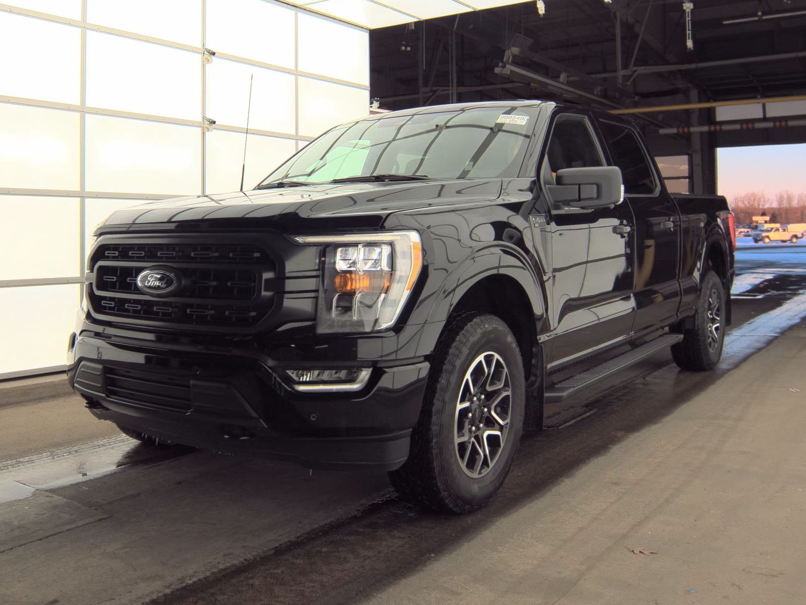 2023 Ford F-150 XLT AWD