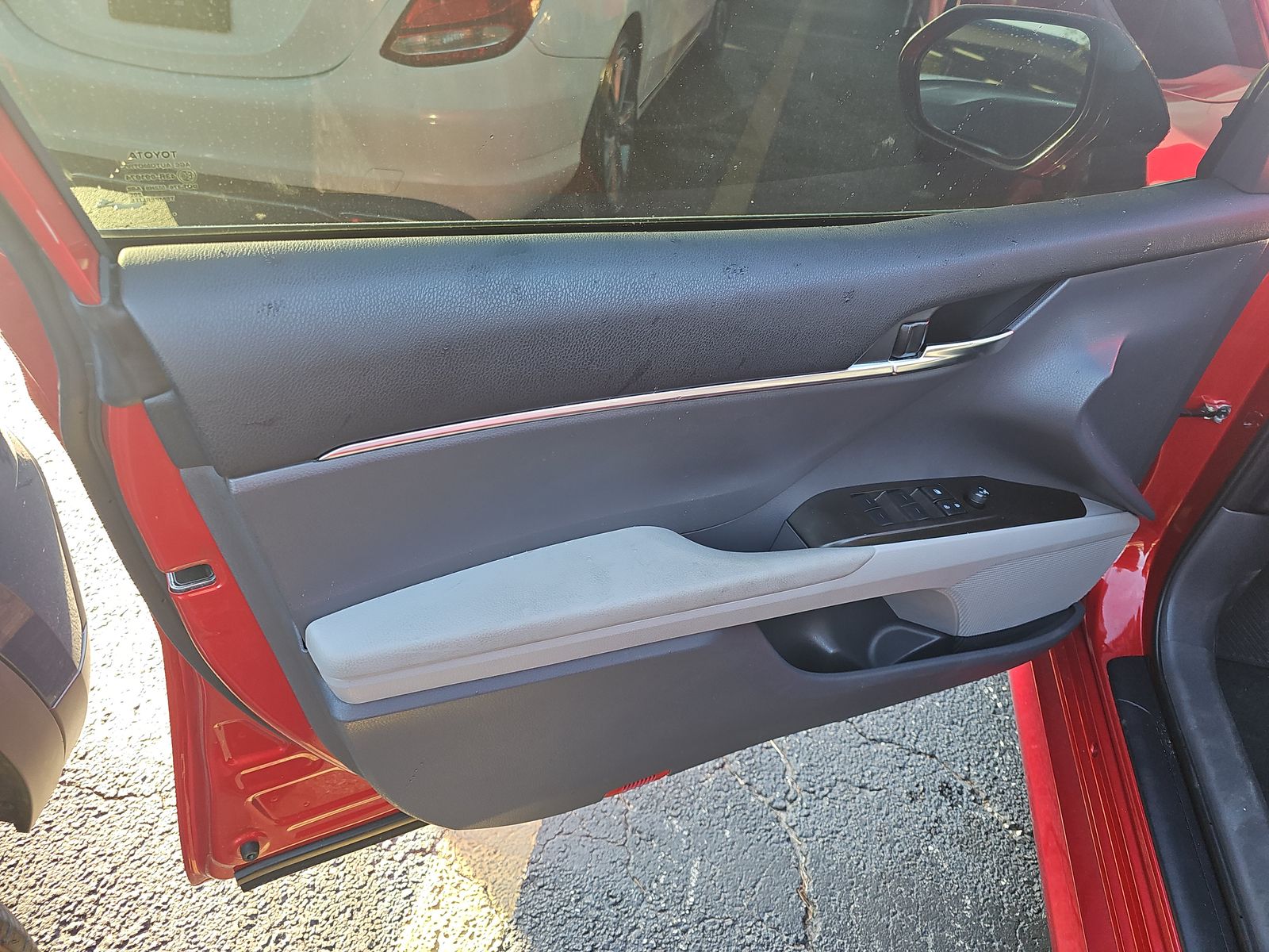 2024 Toyota Camry LE FWD