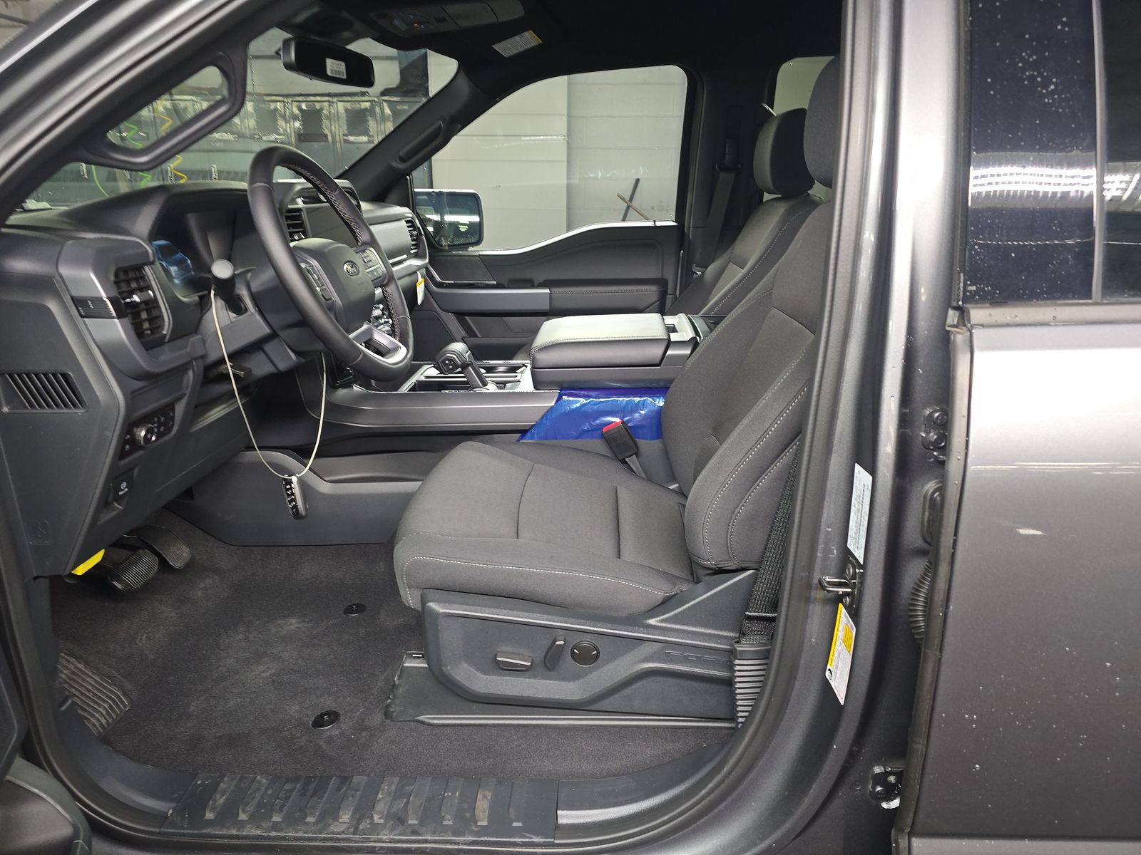 2025 Ford F-150 Hybrid XLT AWD