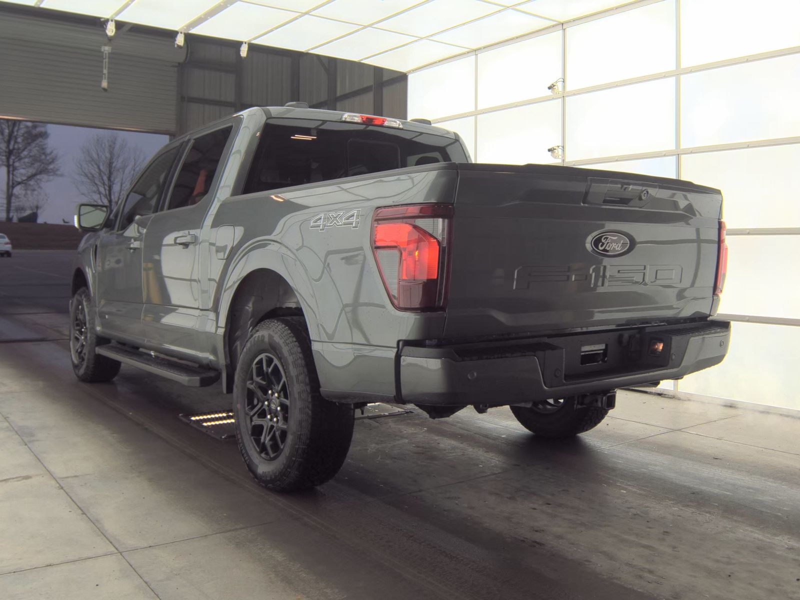 2025 Ford F-150 Hybrid XLT AWD