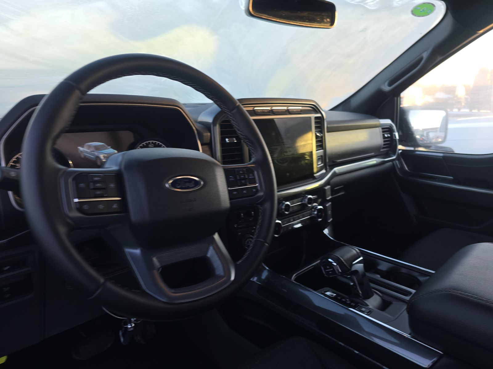 2023 Ford F-150 Hybrid XLT AWD