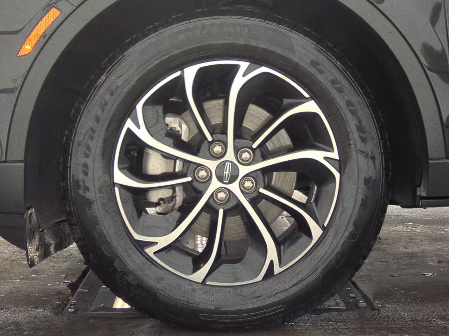 2025 Lincoln Nautilus Premiere AWD