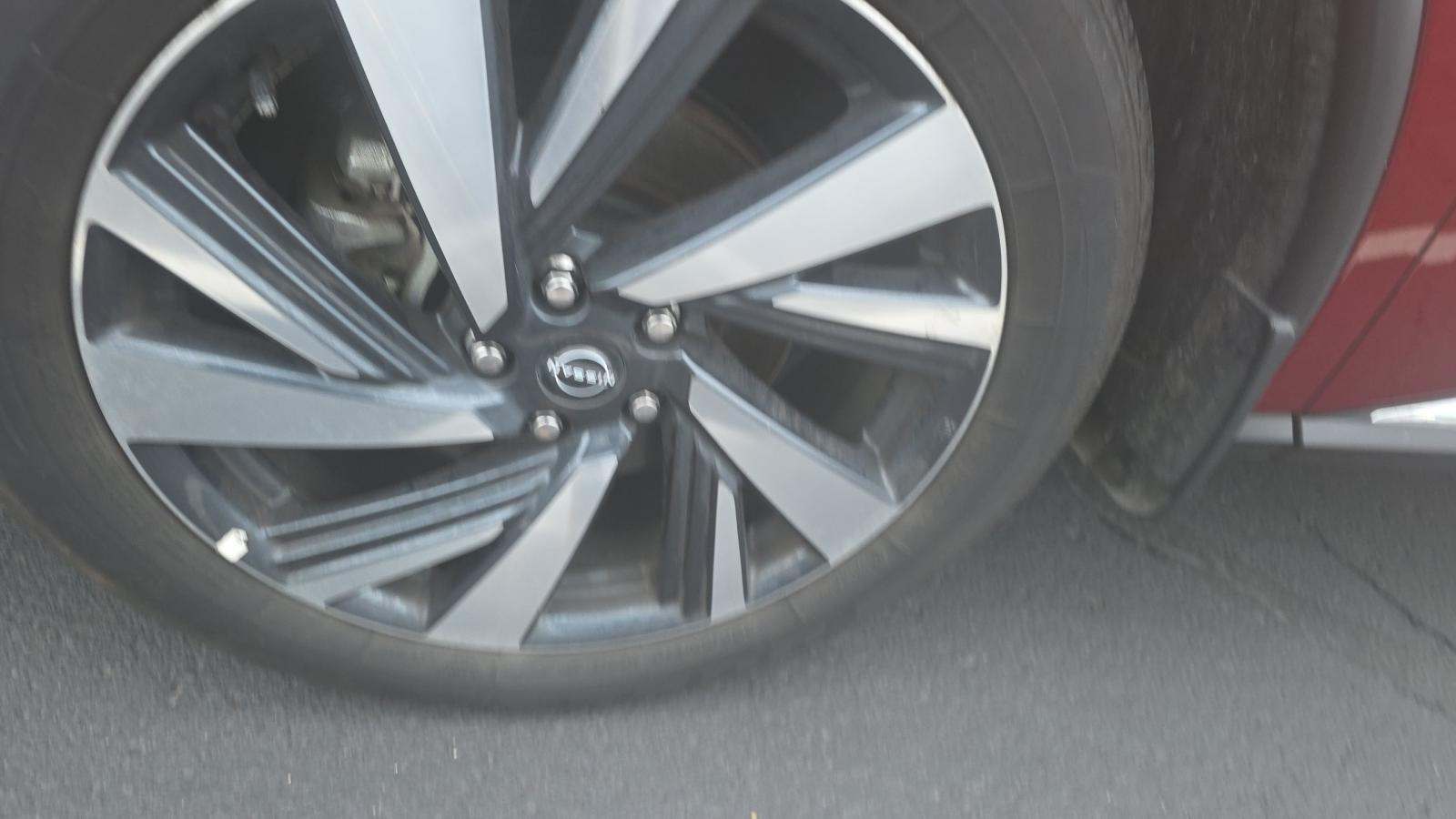 2024 Nissan Murano SL FWD