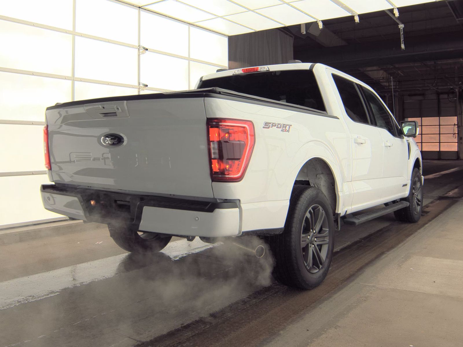 2023 Ford F-150 Hybrid XLT AWD