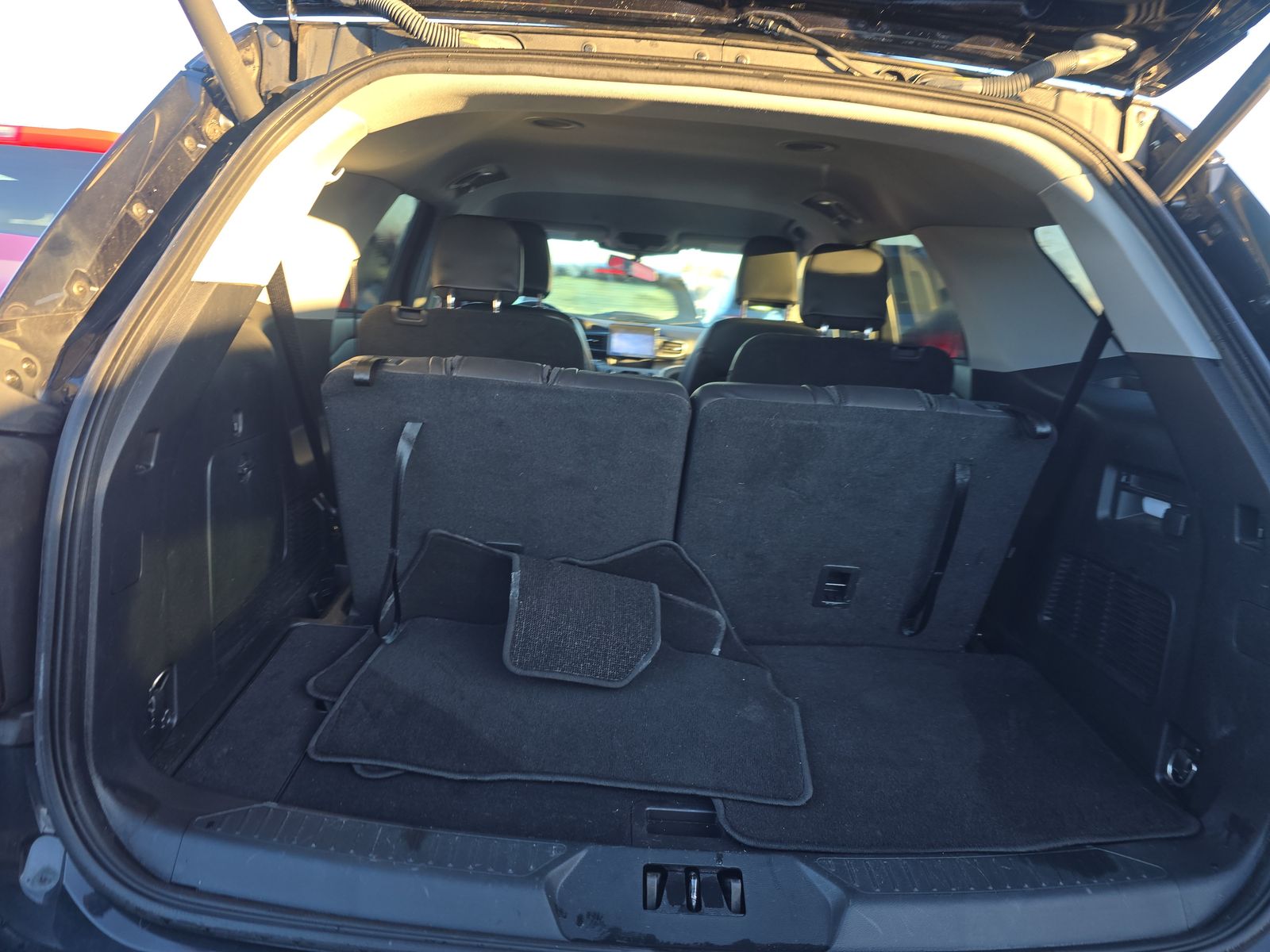 2022 Ford Explorer XLT AWD