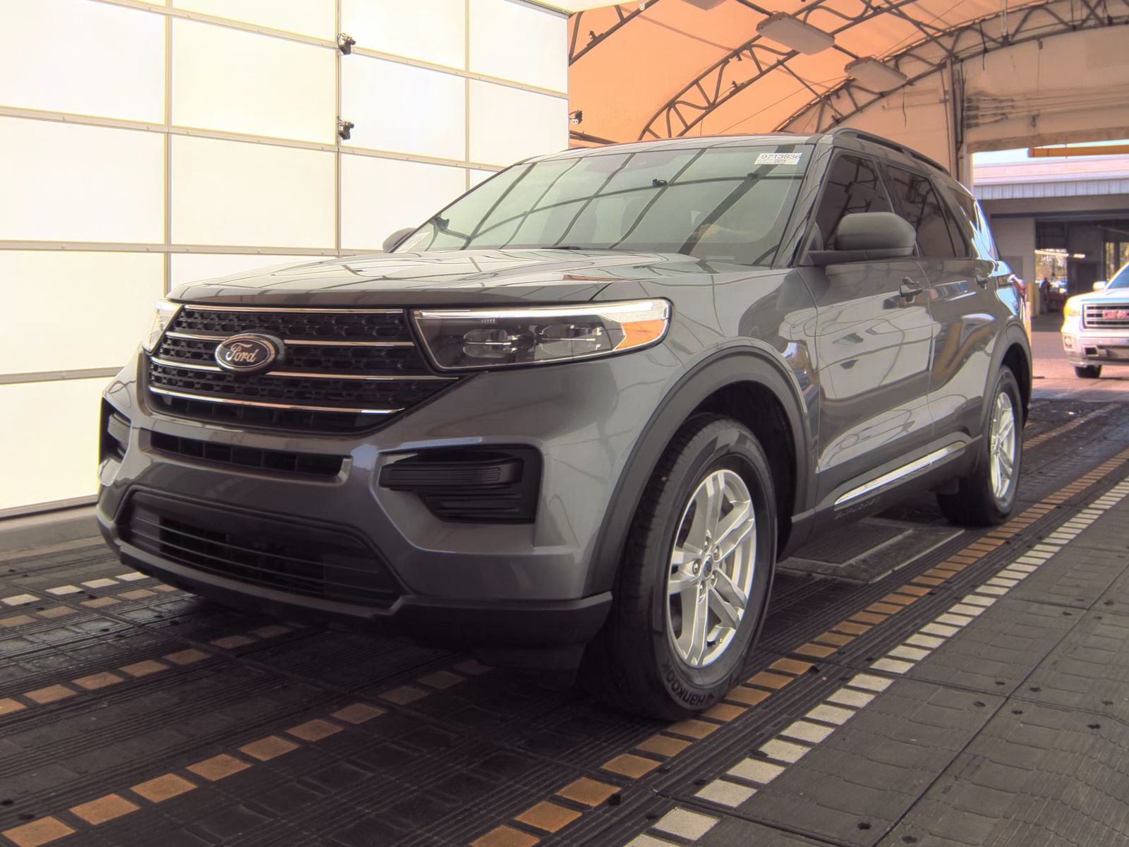 2022 Ford Explorer XLT FWD