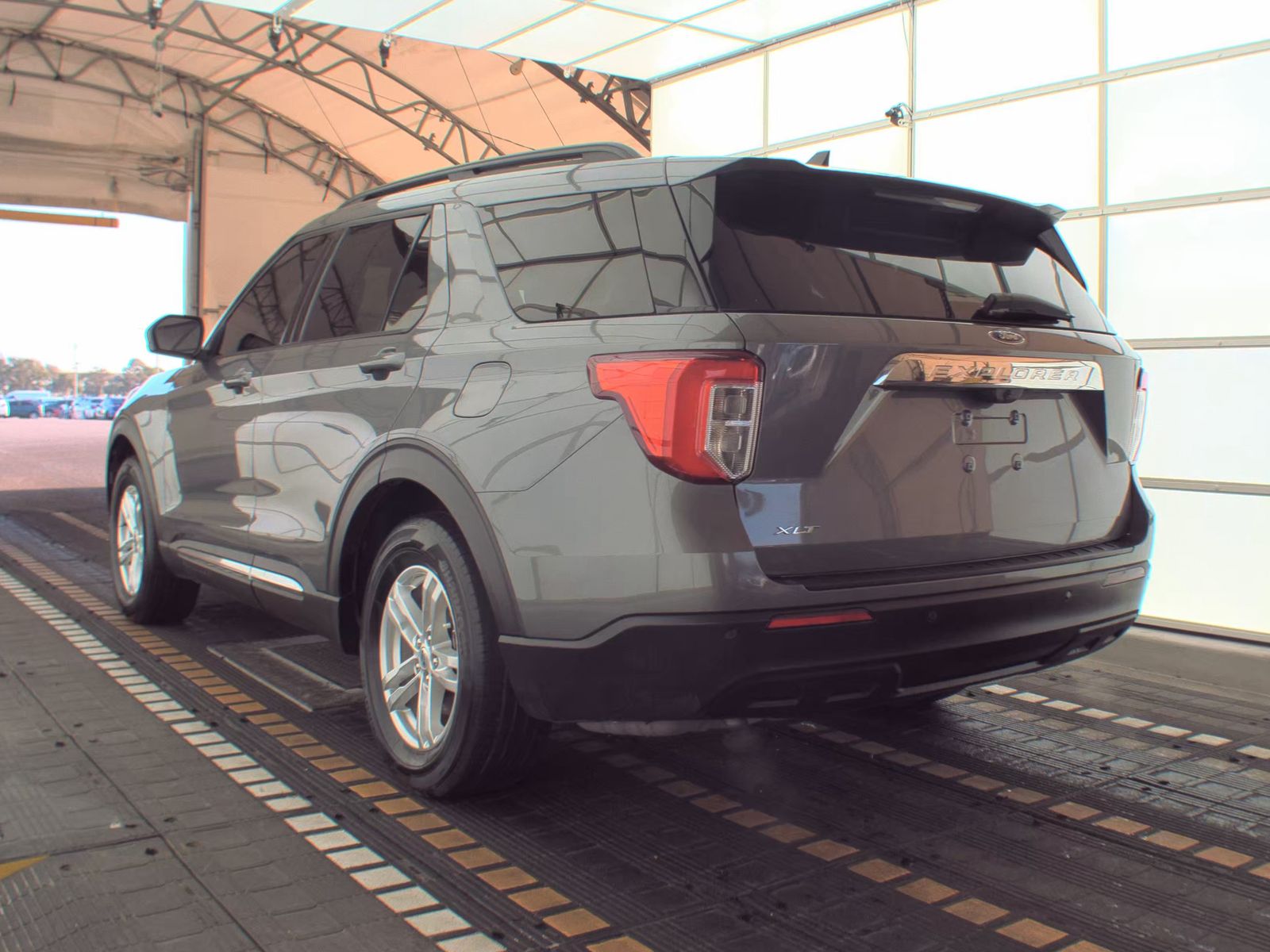 2022 Ford Explorer XLT FWD