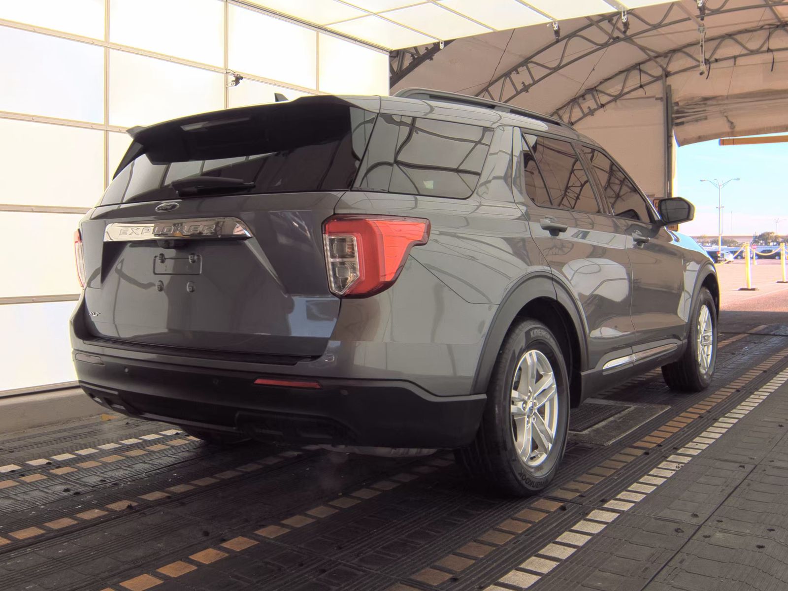 2022 Ford Explorer XLT FWD