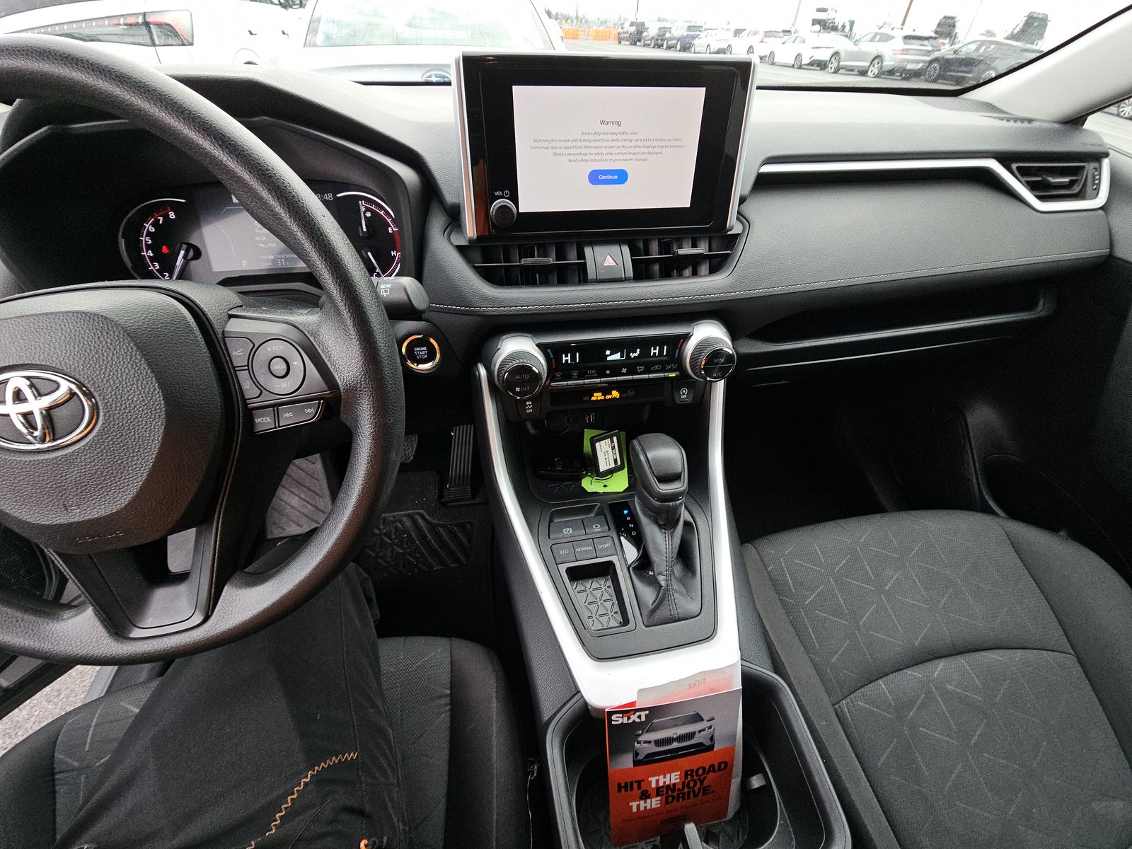 2024 Toyota RAV4 XLE FWD