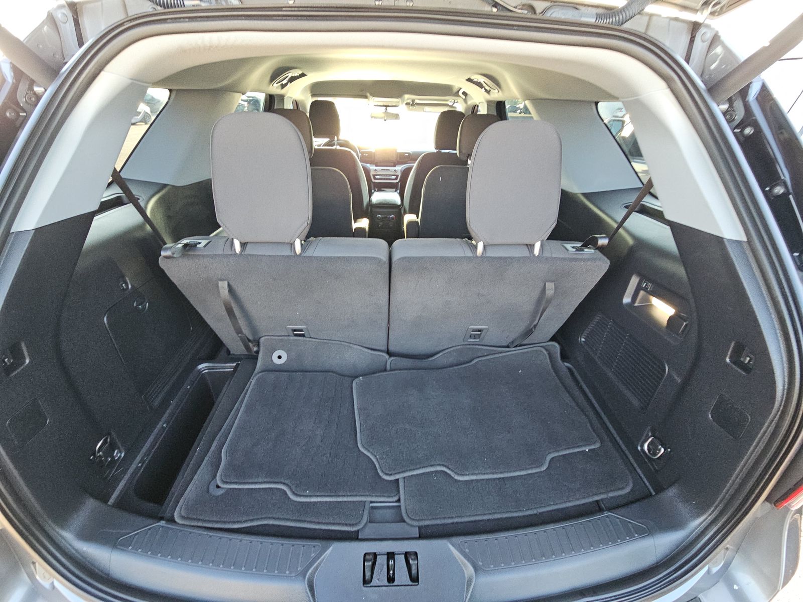 2022 Ford Explorer XLT FWD