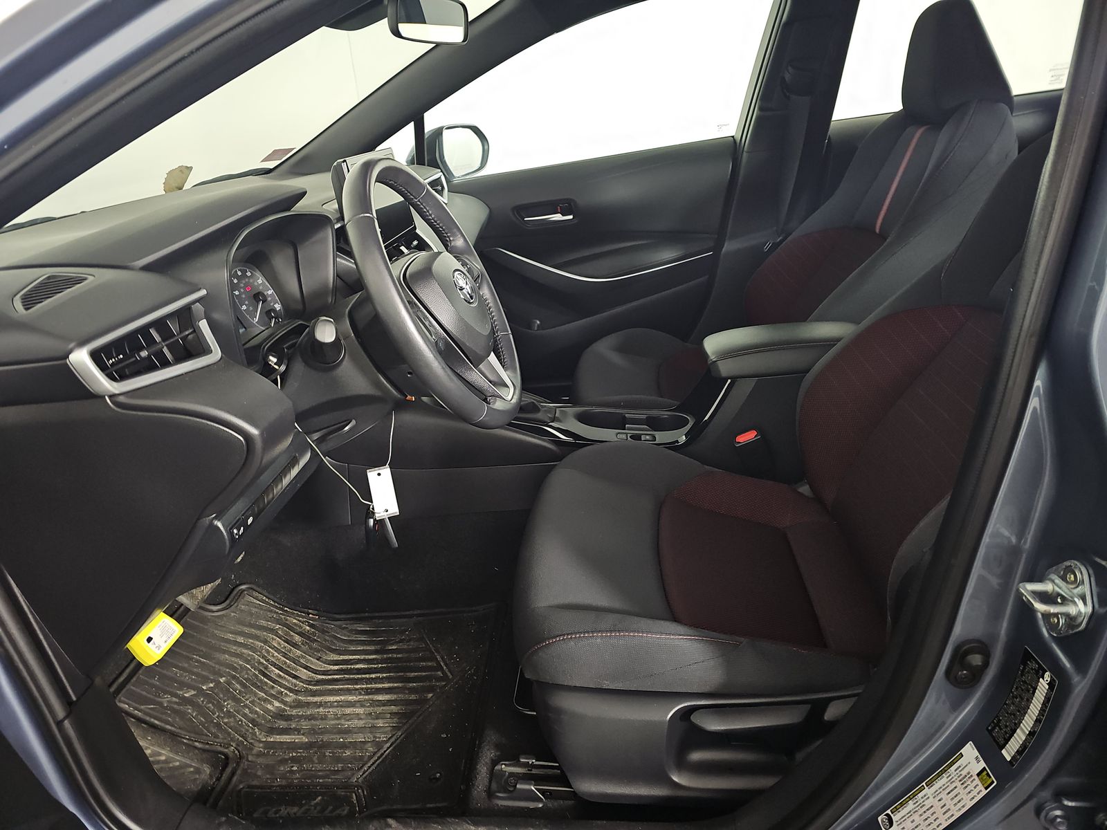 2024 Toyota Corolla SE FWD