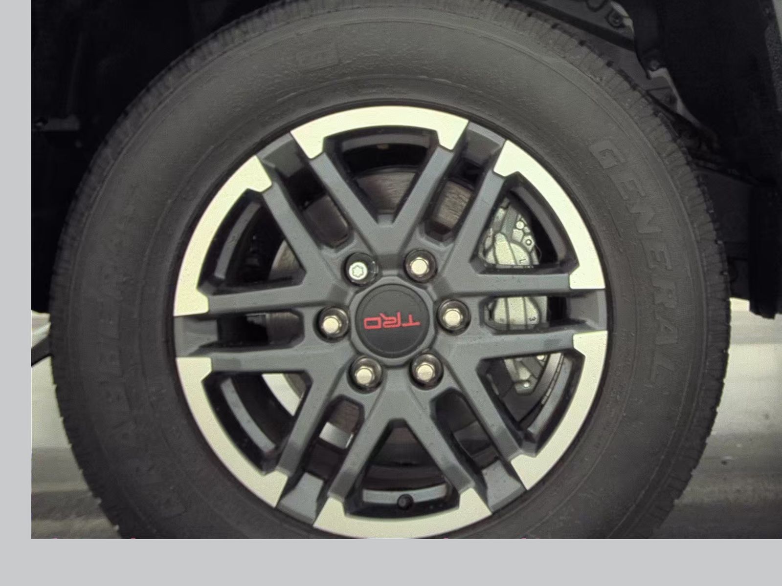 2024 Toyota Tacoma TRD Sport RWD