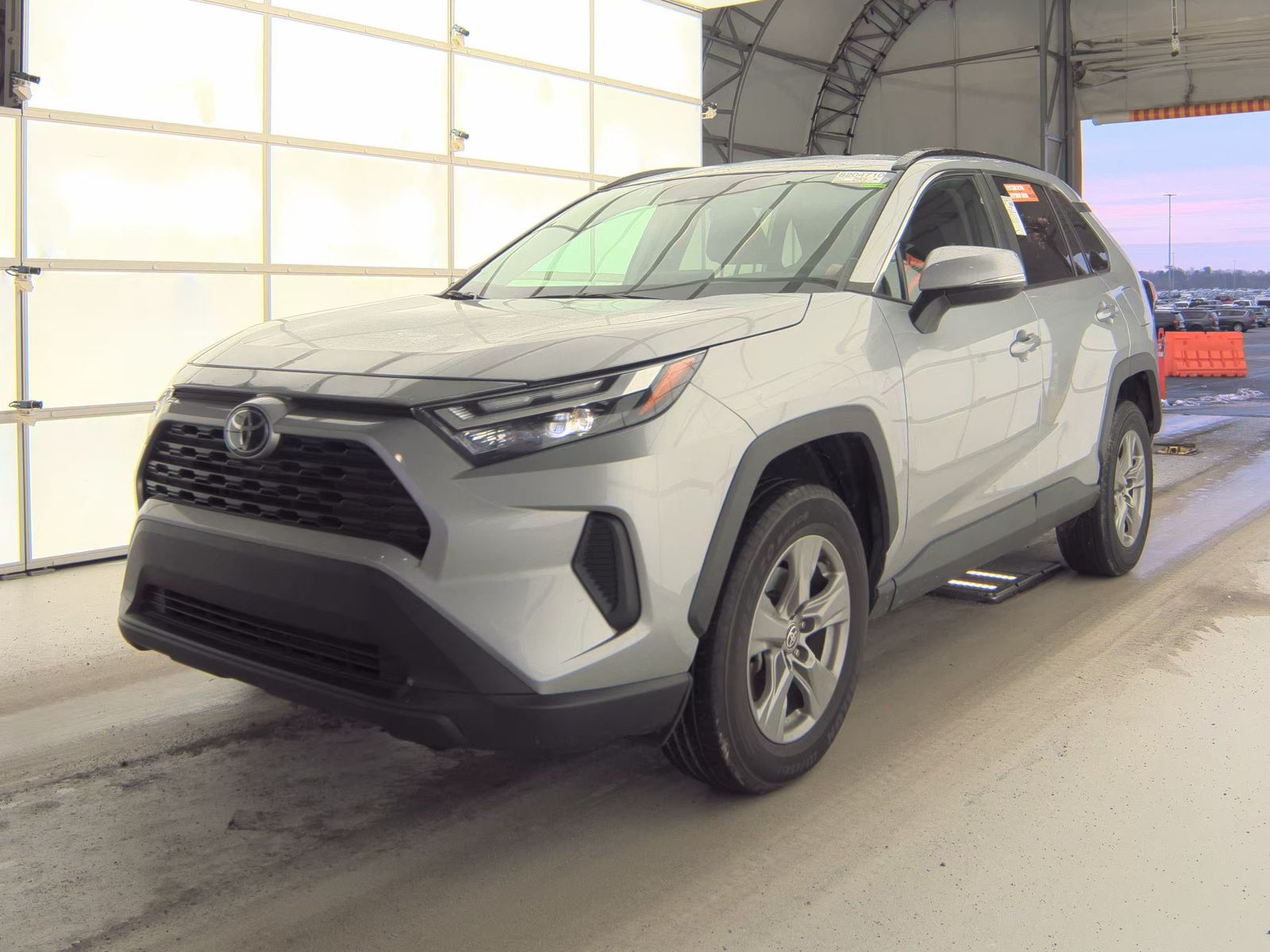 2024 Toyota RAV4 XLE FWD
