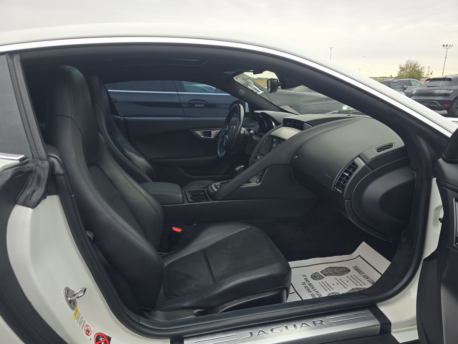 2017 Jaguar F-TYPE Premium RWD