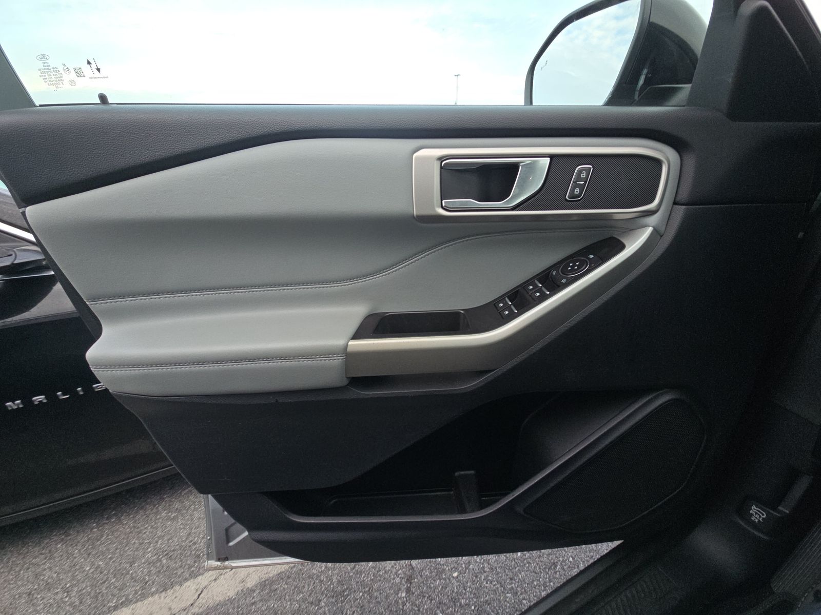 2022 Ford Explorer XLT AWD