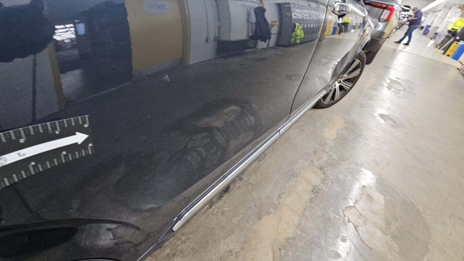 2022 Volvo XC90 T6 Inscription AWD