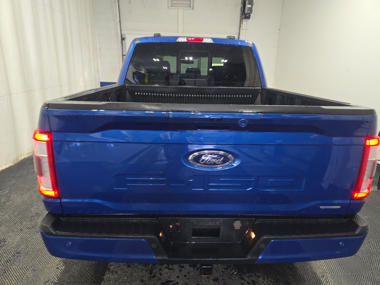 2023 Ford F-150 Lariat AWD