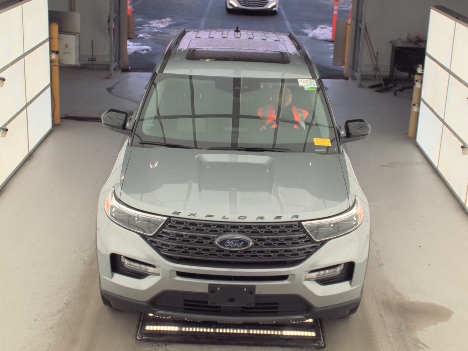 2022 Ford Explorer XLT AWD