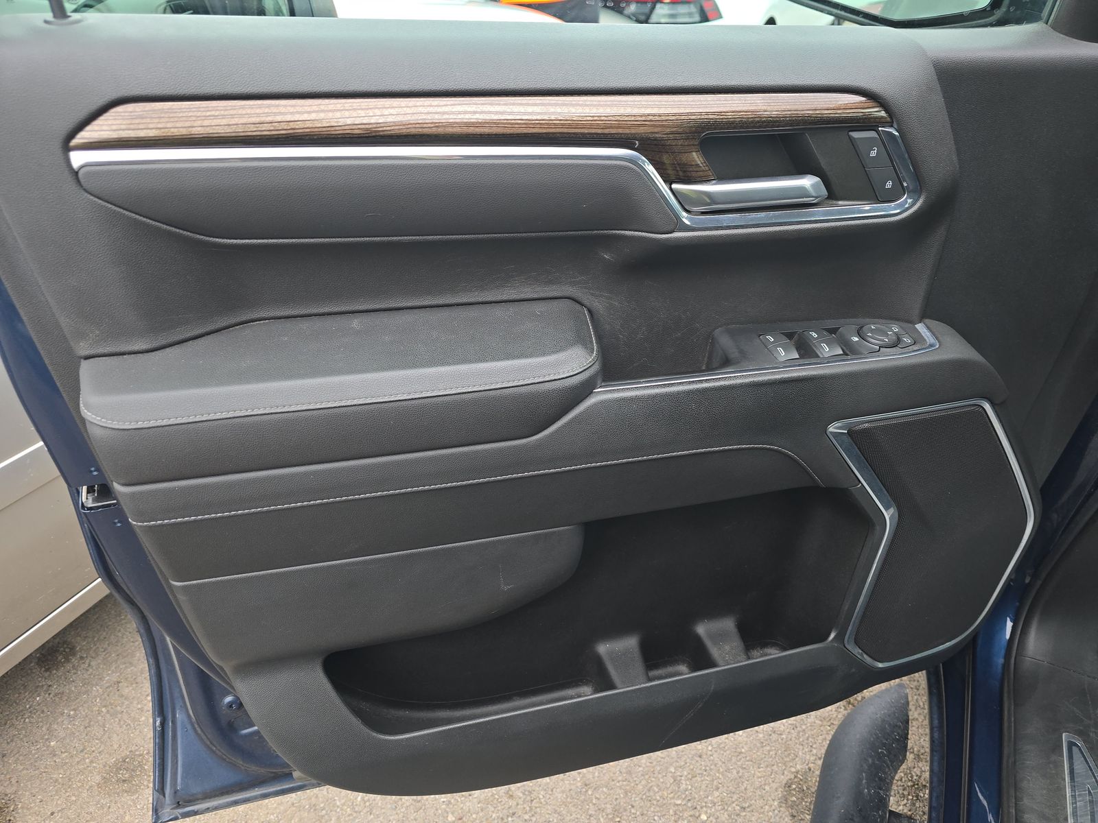 2023 Chevrolet Silverado 1500 LT AWD