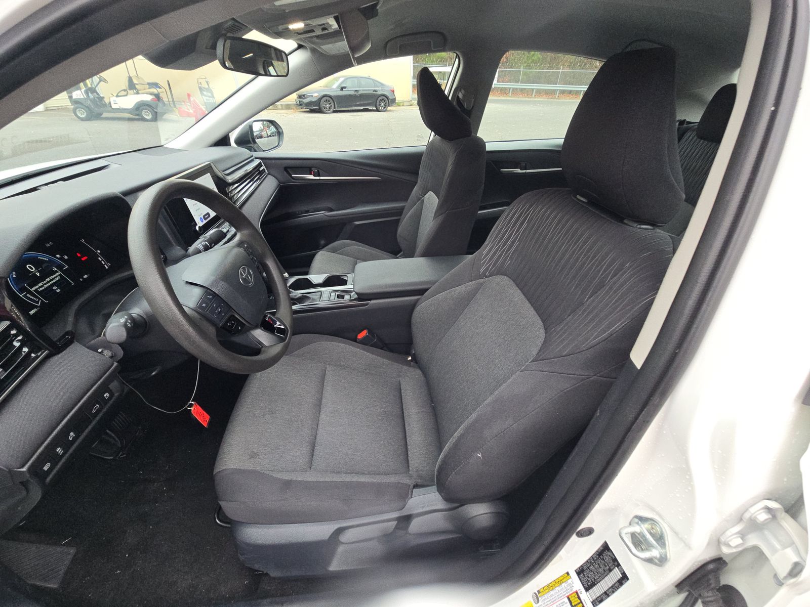 2025 Toyota Camry LE FWD